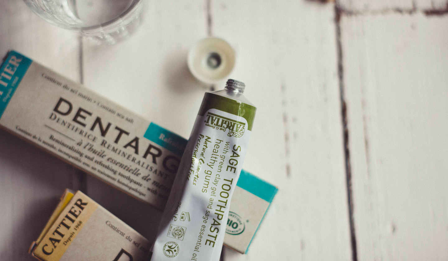 natural way to brush up! - oral care